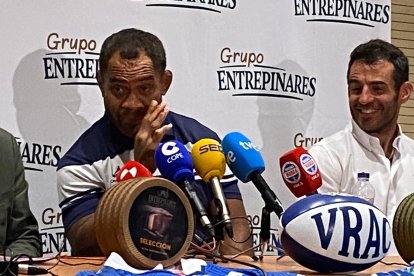 Kalo Gavidi, visiblemente emocionado, habla del que será su último partido como jugador del VRAC.