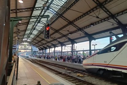 Trenes parados en Campo Grande este martes