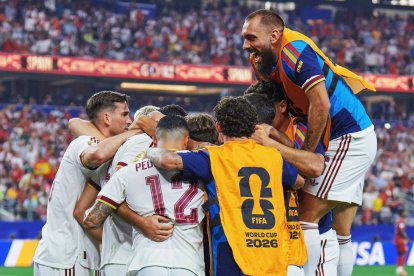 La Selección Española celebra el gol de la victoria contra Portugal
