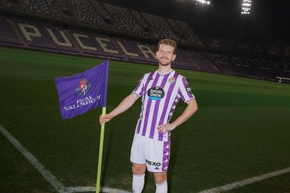 Vegard Erlien, el día de su presentación como blanquivioleta.