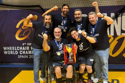 Los seis vallisoletanois, campeones del mundo.