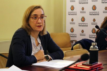 La concejala y portavoz de Valladolid Toma la Palabra, Rocío Anguita.- VTLP