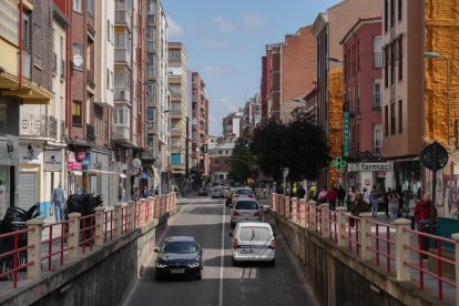 Calle de Labradores en el barrio de San Andrés-Caño Argales.- J.M. LOSTAU.