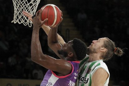 Betis Baloncesto - UEMC Real Valladolid Baloncesto