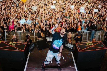Steve Aoki durante una de sus actuaciones en Alemania