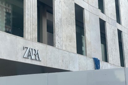 Logotipo de la nueva tienda Zara en la calle Constitución