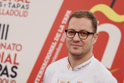 Imagen de Teo Rodríguez del restaurante Trasto en el Mundial de tapas 2024 representando a España