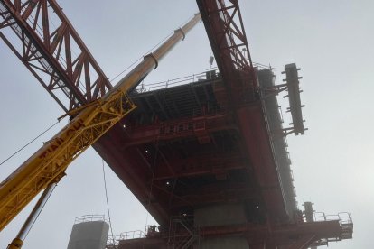 El ministro de Transportes y Movilidad Sostenible, Óscar Puente,visita las obras de la A-11