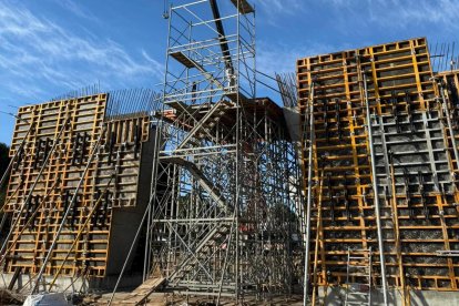 El ministro de Transportes y Movilidad Sostenible, Óscar Puente,visita las obras de la A-11