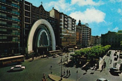 La plaza de España de Valladolid en 1975