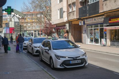 Parada de taxi de la calle Mota