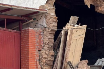Derrumbe de la pared de una panera en Rodilana, Medina del Campo.