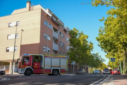 Incendio en una vivienda en la calle Treviño