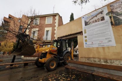 Las máquinas avanzan para convertir Las Catalinas en el centro del vino.