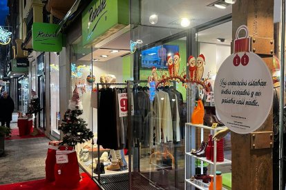 Zona comercial Mantería