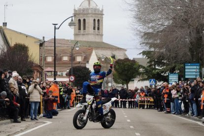Salida libre a Aldeamayor de San Martin y exhibición de Stunt666 +