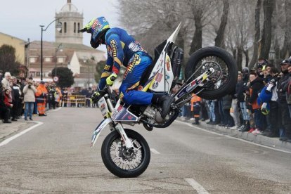 Salida libre a Aldeamayor de San Martin y exhibición de Stunt666 +