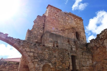 Iglesia de San Salvador de Peñaflor de Hornija