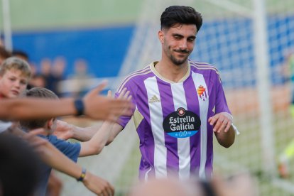 Amistoso entre el Real Valladolid y el Tordesillas. / LOSTAU