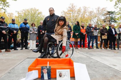 Homenaje a las víctimas de accidentes de tráfico en Valladolid.- J. M. LOSTAU