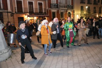 Pasacalle Carioca en los Carnavales de Valladolid.- J.M. LOSTAU