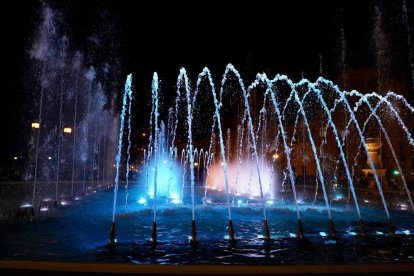 Inauguración de la fuente de plaza Zorrilla.- J.M. LOSTAU