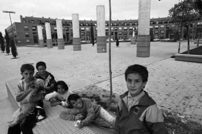 Plaza de las Nieves en Barrio Belén en 1996. - J.M. LOSTAU