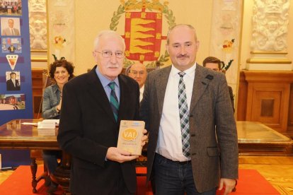 José Luis Castro en la entrega de los Premios Valladolid Ciudad Deportiva en el Ayuntamiento de Valladolid. PHOTOGENIC