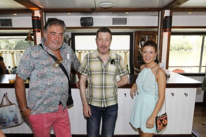 Javier Pedrosa (CTP), Alberto García y Sara García (Oriente Publicidad)
