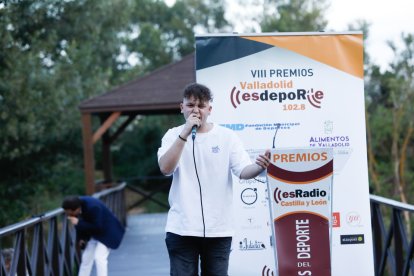 El cantante Godie en los Premios del Deporte ESRadio. / J. M. LOSTAU