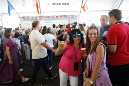 Últimos días de las casetas regionales.- J. M. LOSTAU