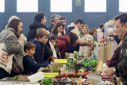 Feria del coleccionismo. -PHOTOGENIC.