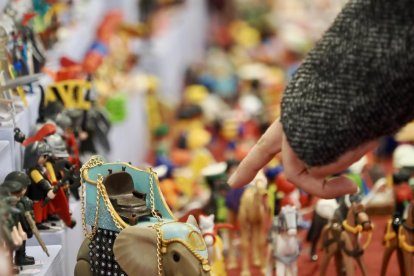 Feria del coleccionismo. -PHOTOGENIC.
