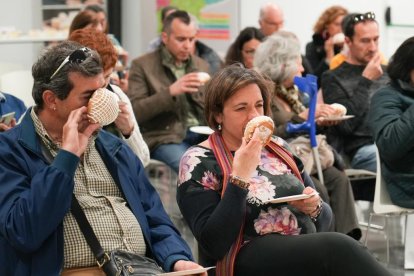Feria 'Dulcería' en el Espacio La Granja de Villa del Prado.- J.M. LOSTAU