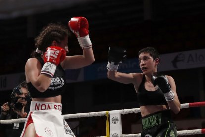 Isa Rivero gana el título de la WBC Mediterráneo. / PHOTOGENIC