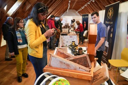 Feria 'Dulcería' en el Espacio La Granja de Villa del Prado.- J.M. LOSTAU