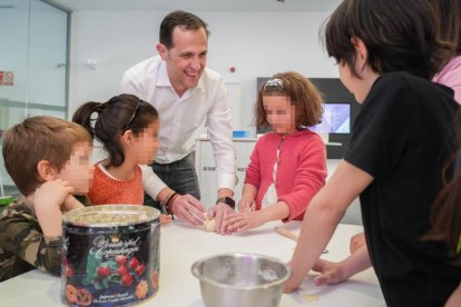 Feria 'Dulcería' en el Espacio La Granja de Villa del Prado.- J.M. LOSTAU