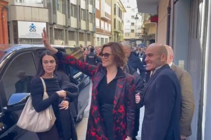 Sigourney Weaver a su llegada al teatro Carrión de Valladolid.- P. R. L.