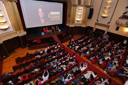 Sigourney Weaver en el teatro Carrión de Valladolid.- PREMIOS GOYA