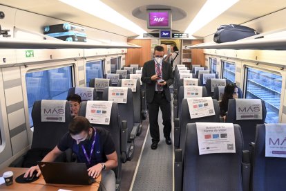 Primer viaje comercial AVE Burgos-Madrid. - ICAL