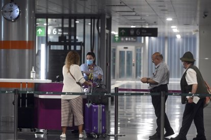 Primer viaje comercial AVE Burgos-Madrid. - ICAL