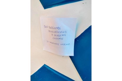 Nota de los autores del robo del escudo del Capitán América. -POLICIAVLL