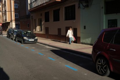 Ampliación de la ORA en Cuatro de Marzo y Las Farolas.- J. M. LOSTAU