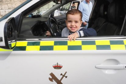 Exhibición de la Guardia Civil en Mojados.- PHOTOGENIC