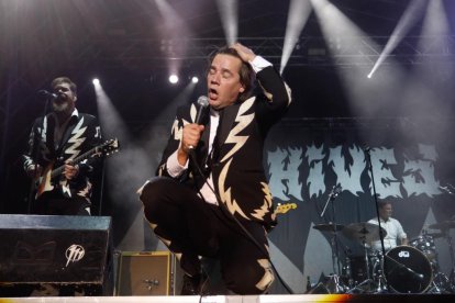 Concierto de The Hives en la plaza Mayor.- J. M. LOSTAU