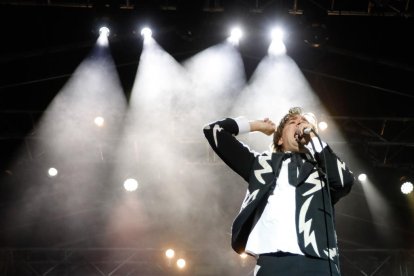 Concierto de The Hives en la plaza Mayor.- J. M. LOSTAU