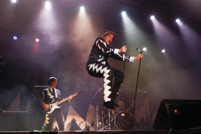 Concierto de The Hives en la plaza Mayor.- J. M. LOSTAU