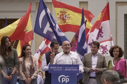 Mitin de cierre de campaña del PP en Valladolid.-ICAL