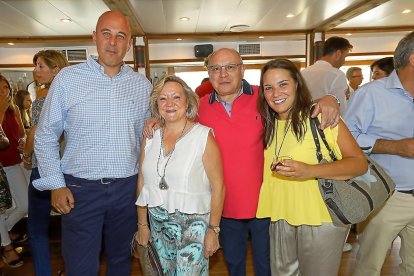 Roberto G. Carrasqueño (El Mundo), Pilar Payón, Andrés Hoyos y Natalia Hoyos (Hnos. Hoyos).