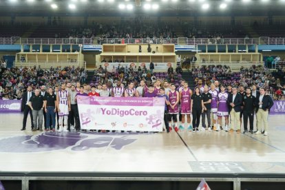 Partido UEMC Real Valladolid-Força Lleida. / J. M. LOSTAU